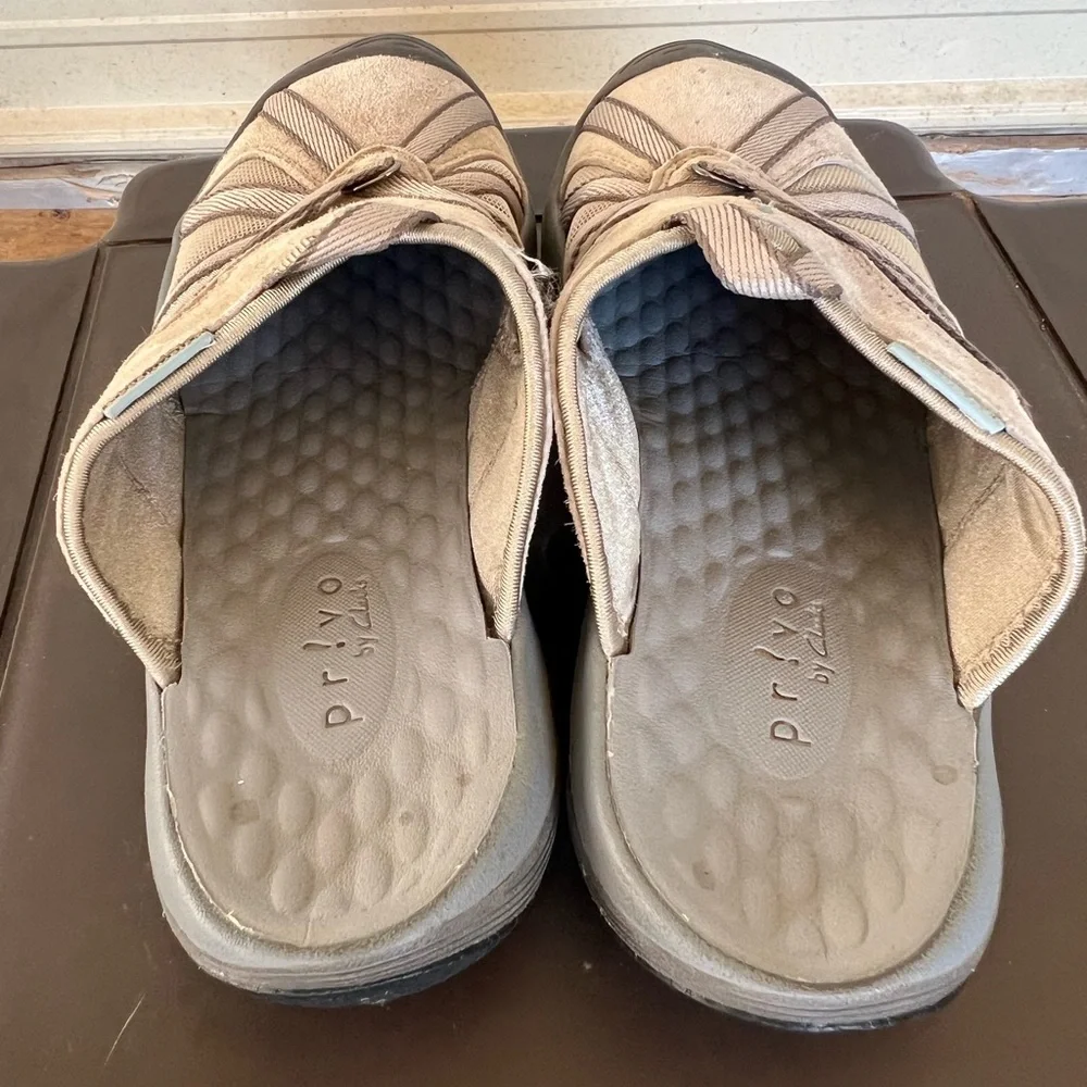 Privo by Clarks Women's Beige Mules - Picture 3 of 5